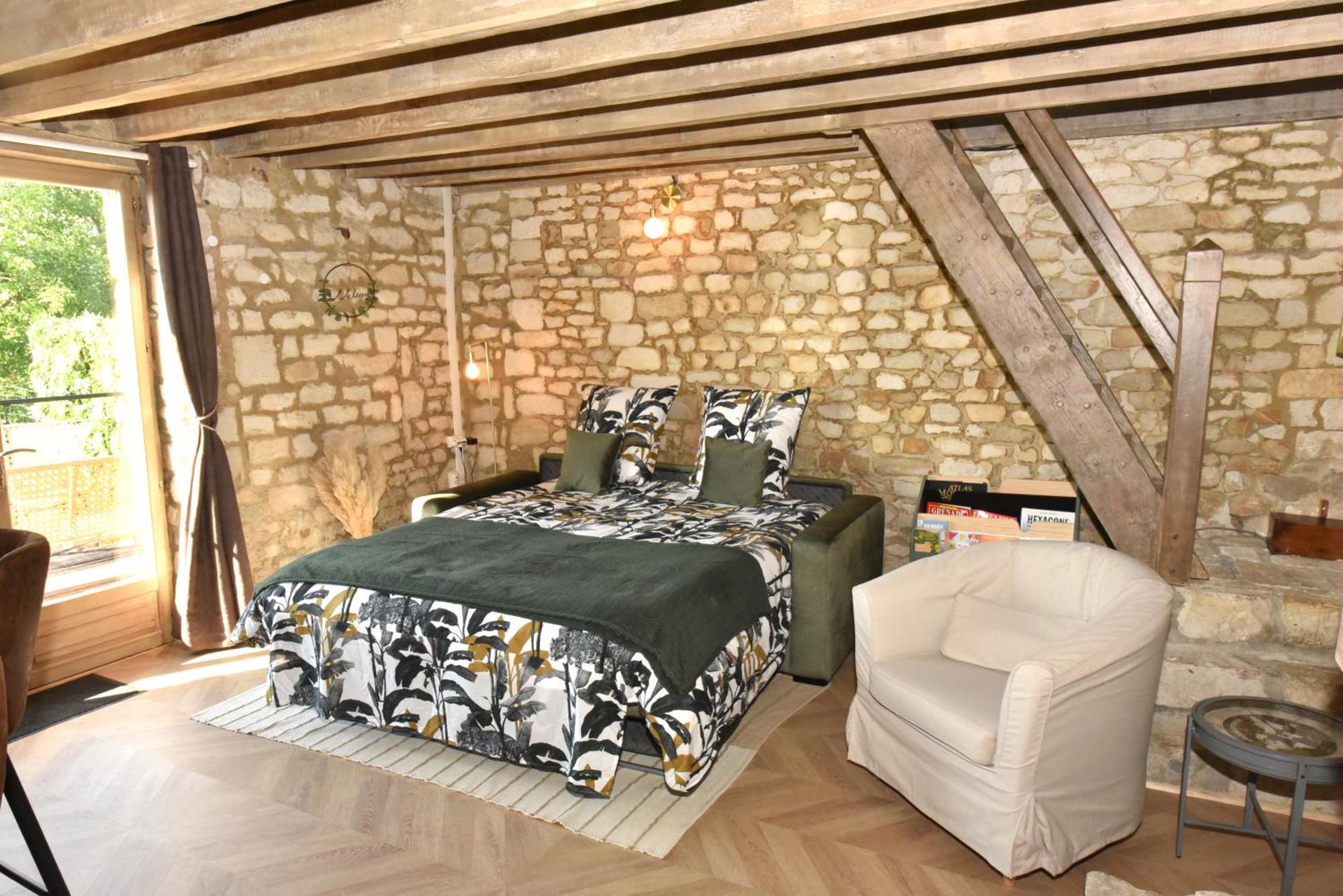 Maisonnette Du Bonheur - Vue Campagne - Baignoire Balneo 32 Jets - Lits Queen Size Vadencourt  Exterior foto